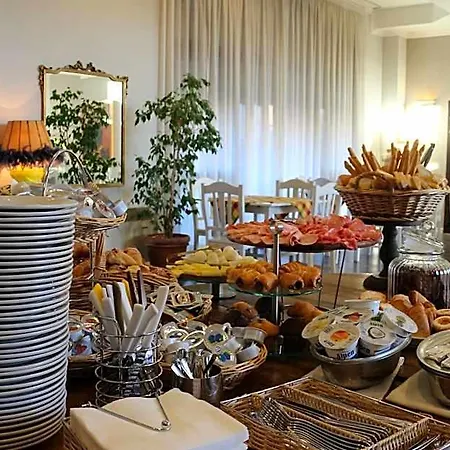 Panoramico Hotel 3*